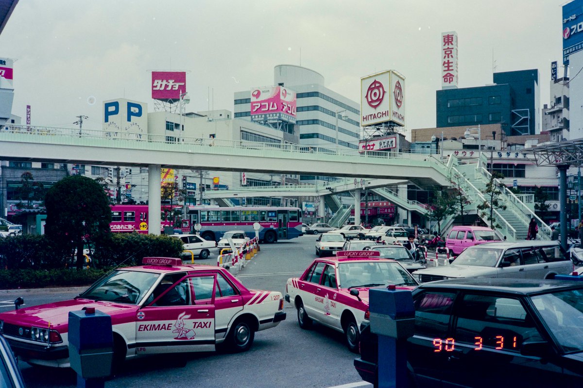 1990年、長崎駅前