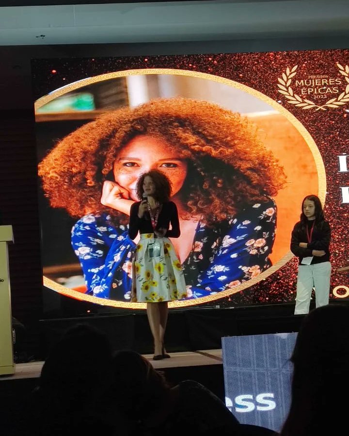 ddbourne's tweet image. Gracias @webcongress y @levelhumanright por el reconocimiento y la oportunidad de hablar sobre el rol de las mujeres en la tecnología.

#MujeresÉpicas2022 #WomenLeaders #webcongress