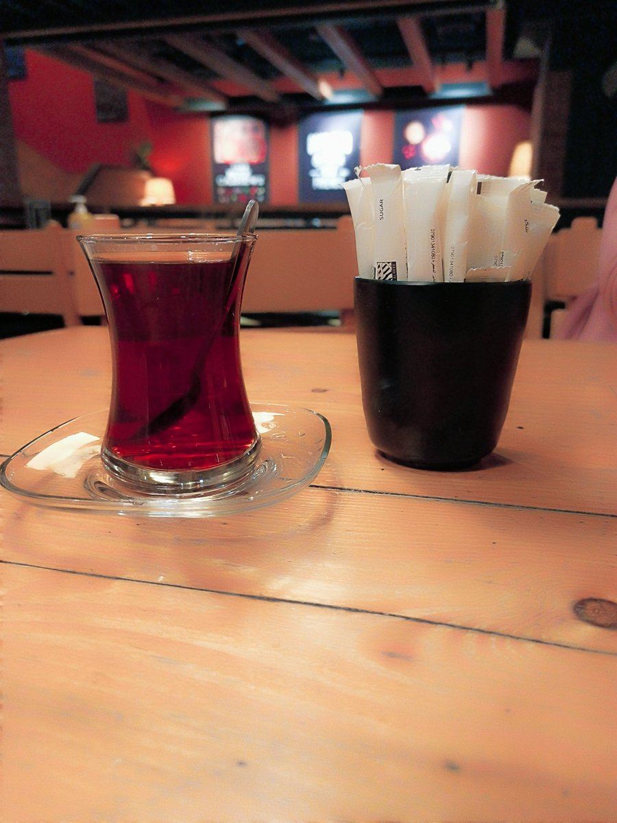 روعة المكان تعطي مذاق اجمل للشاي