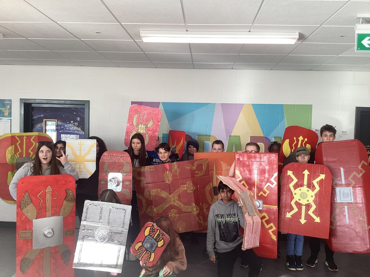 BremoreetssHist's tweet photo. Amazing Roman Shields from class 1Simone today! #histedchatie @BremoreEducate https://t.co/OB8hRPV7IC