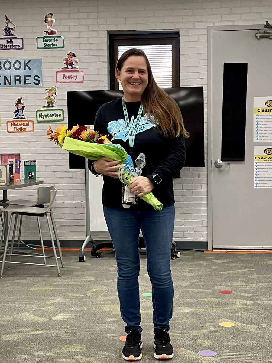 WidewaterES's tweet photo. Congratulations to our 2022-2023 Teacher of the Year Mrs. Julie Farrell! She is an outstanding 1st grade educator and our Mentor 360 Ambassador for all of our new educators. She is truly #EmpoweredToSucceed #WESTogetherWeRise  @SCPS_HR @SCPS_Mentor360 @SCPSchools https://t.co/yT1nDcIx61
