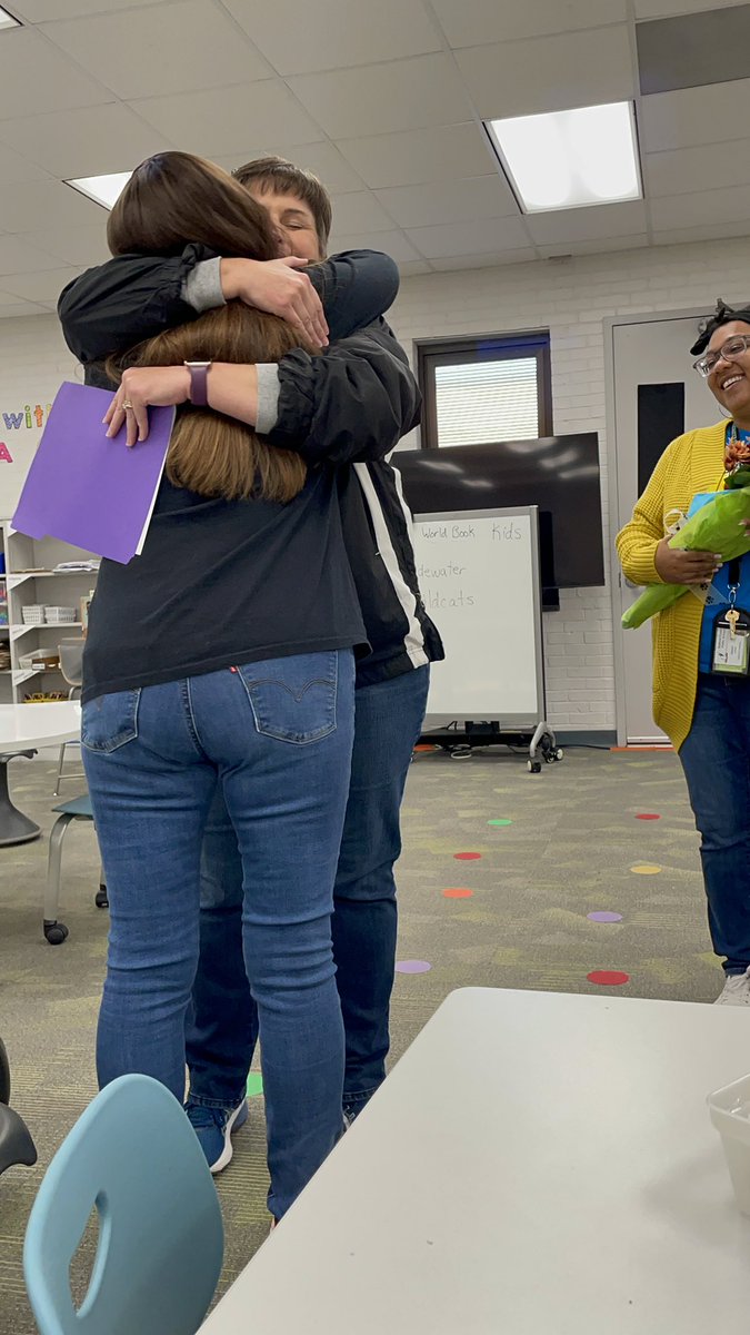 WidewaterES's tweet photo. Congratulations to our 2022-2023 Teacher of the Year Mrs. Julie Farrell! She is an outstanding 1st grade educator and our Mentor 360 Ambassador for all of our new educators. She is truly #EmpoweredToSucceed #WESTogetherWeRise  @SCPS_HR @SCPS_Mentor360 @SCPSchools https://t.co/yT1nDcIx61