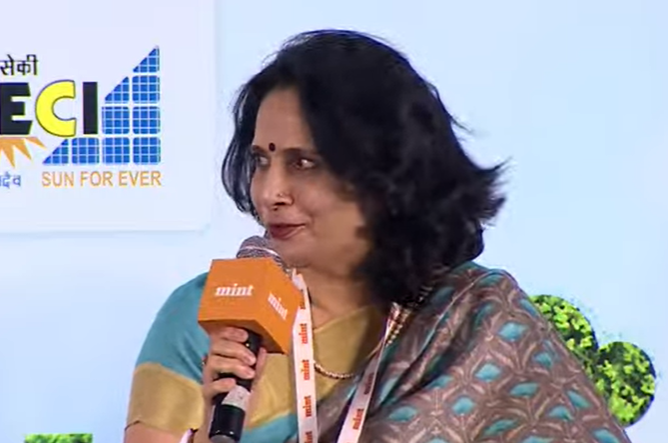 livemint's tweet photo. #MintEnergyScape2022 | The world is looking with great hopes toward India for the supply of green #hydrogen: Suman Sharma, MD, SECI 

LIVE now - https://t.co/MMnAflPIMD | #MintEnergyScape https://t.co/BmtUTvh6Lf