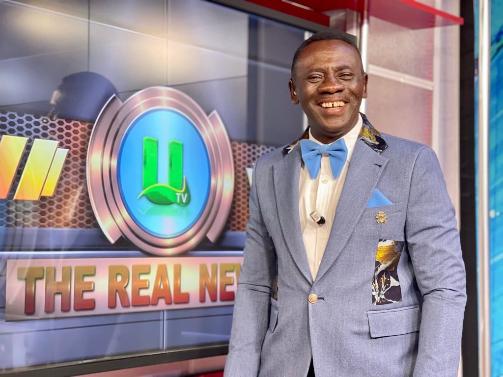 AfricanPostMag's tweet image. Happy birthday to Uncle Akrobeto. Enjoy 60 and more blessings.