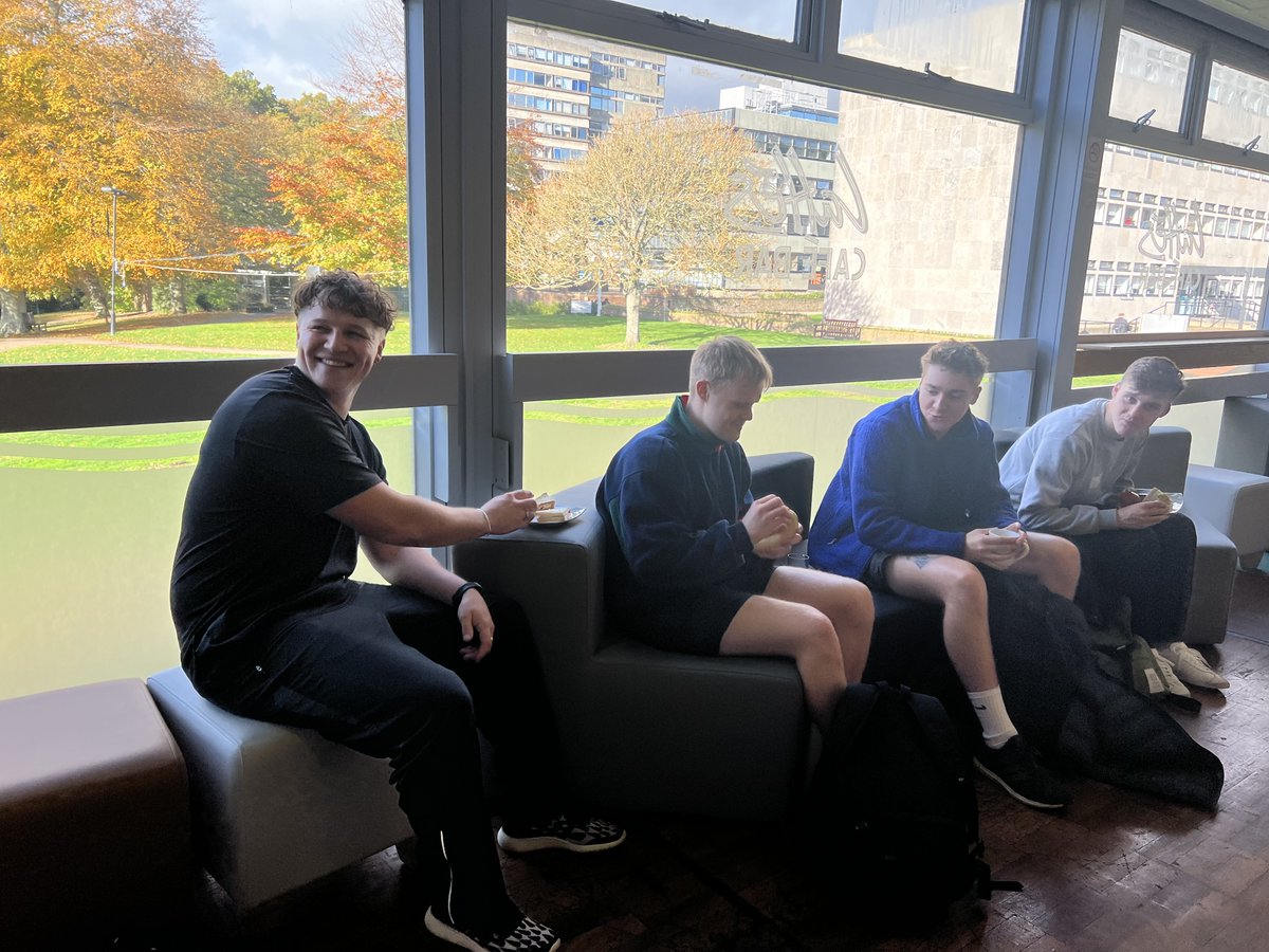 UoS Teacher Training (@train2teachuos) on Twitter photo The #PGCE Health and Wellbeing conference event is now in full swing! Here are some more photos from the day!
#showyourclass #learntoteach #getintoteaching
<a href="/unisouthampton/">University of Southampton</a>
<a href="/SotonEd/">Southampton Education School</a>
@eBug_Uk
<a href="/sja_uni_soton/">SJA University of Southampton</a> The #PGCE Health and Wellbeing conference event is now in full swing! Here are some more photos from the day!
#showyourclass #learntoteach #getintoteaching
<a href="/unisouthampton/">University of Southampton</a>
<a href="/SotonEd/">Southampton Education School</a>
@eBug_Uk
<a href="/sja_uni_soton/">SJA University of Southampton</a>