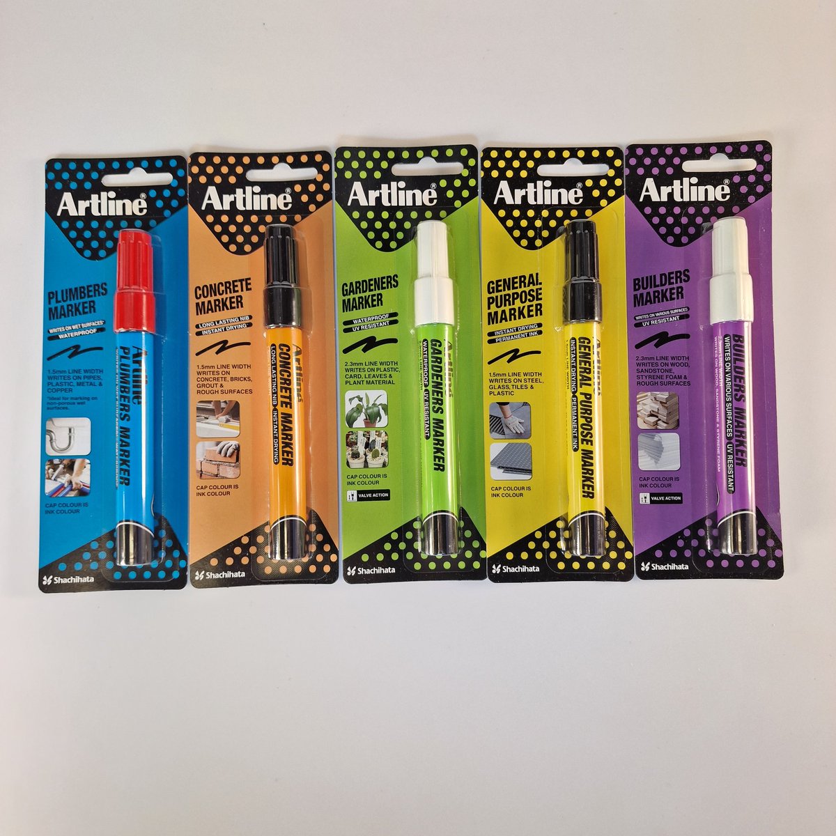 Artline_EU's tweet photo. #FreebieFriday 🥳🥳🥳 

Our workmens kit containing 
5 EKPR specialist markers.

All you need to do is:
🛠 like tweet
🛠 reshare it
🛠 tag us

The closing date will be 30th November. 2 lucky winners will be announced on the 1st December 🥳

GOOD LUCK!
(UK entries only) #Giveaway https://t.co/bbxNixWn2r