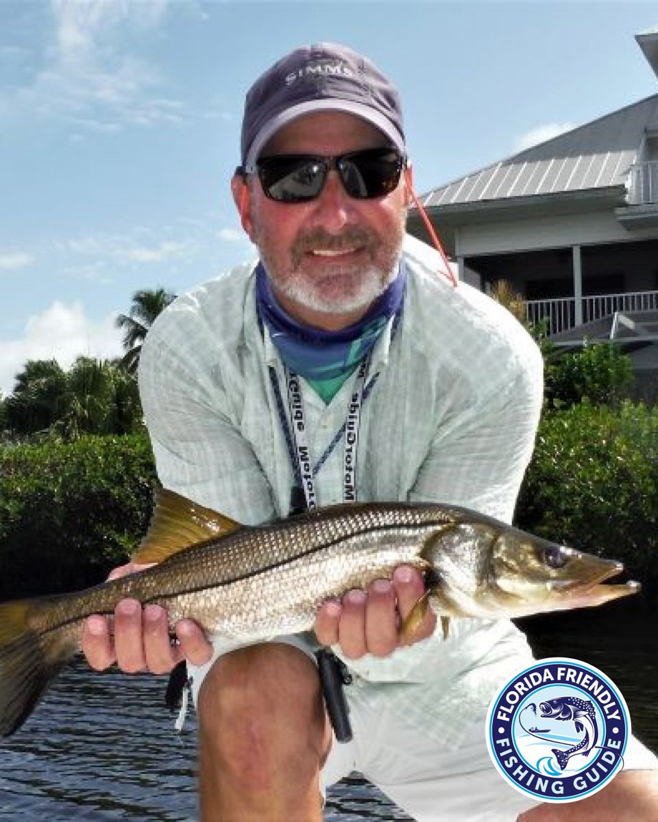 FloridaSeaGrant's tweet photo. Happy #FLFriendlyFriday and a huge welcome to our latest certified Florida Friendly Fishing Guide: Captain Roger Gendron of #CharlotteCounty. ๐ฃ
Book your next outing with an eco-minded guide like Capt. Roger by searching our statewide directory: https://t.co/Yqv4zHuoo8 https://t.co/IQvj1m5YQY