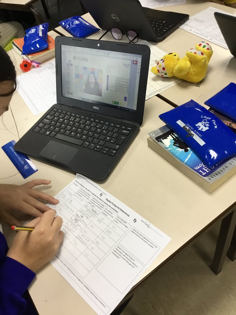 LeysFarm's tweet photo. Year 6 are learning about digital footprints. They are using a database to look at candidates applying for a place in a football management college. They are assessing the candidates based on their digital footprint. #LFJSComputing #LFJSOnlinesafety https://t.co/pUXppnQHLZ