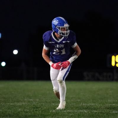 sportsinkansas's tweet photo. Jerrit Norris @NorrisJerrit of Troy had quite the senior year at WR/TE/LB. 107 stops on defense &amp; 800 yards receiving in 10 games. Has potential with 6’4” 185 size. Very underrated blocker. Also an all-state pick in basketball. #sportsinkansas https://t.co/nGBA5umZcs