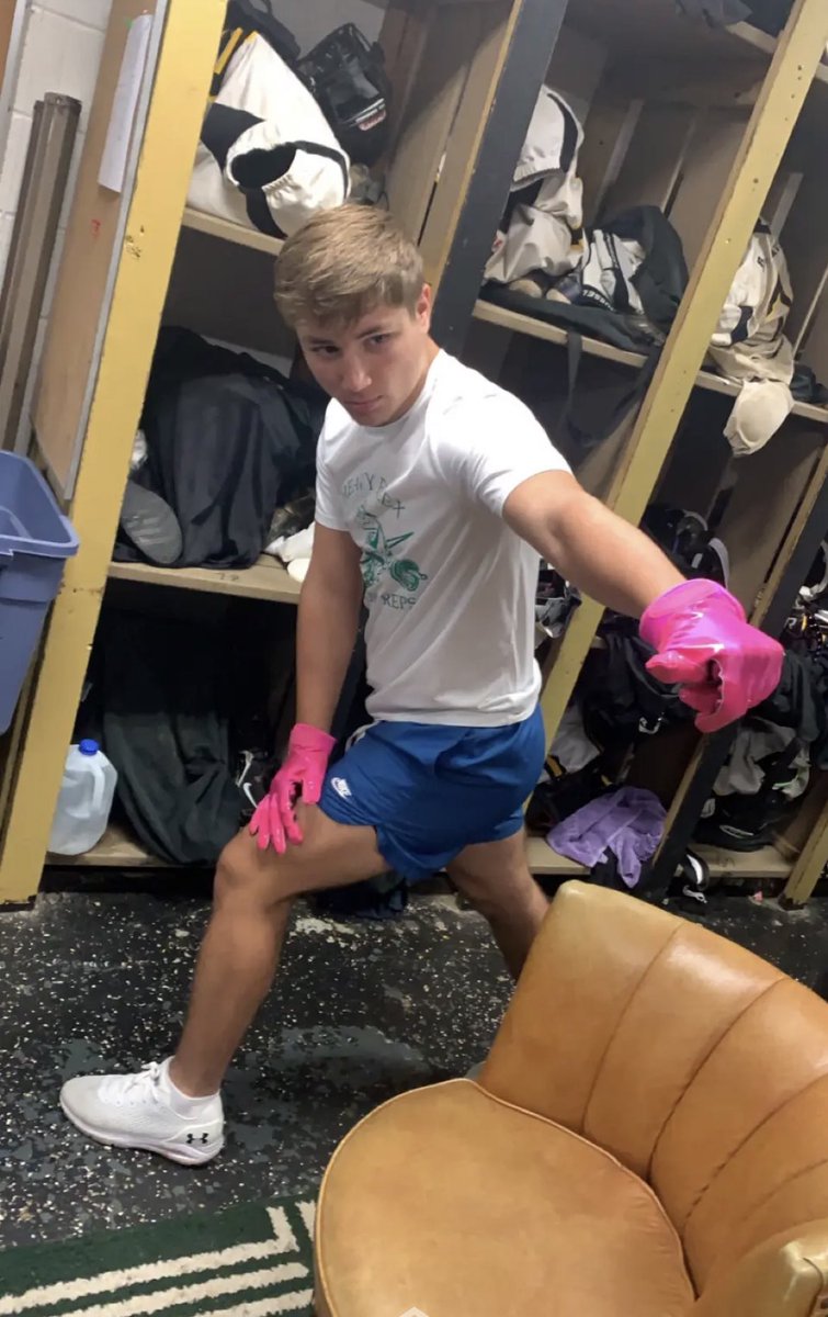 CAVALIERSECTION's tweet photo. 🥊👊FIGHT NIGHT👊🥊
👑Casey and the Kings👑 vs team we beat last year
@ womb
Theme: Neon
Game time: 7
COME WATCH THE BOYC FUCK TECH AGAIN
#ajspeedygonzalezopoty #cmazsexy #codyservinpancakes #bubblebuttbendpoty #caderoche #drakedaddy #hunchojack #wegoingbacktostates #wersc https://t.co/MaZwcooap1