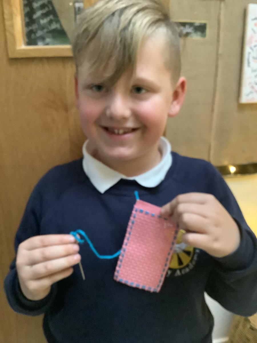 IPMATTowngate's tweet photo. This week in #Class3TPA we have been practicing our sewing skills in DT. We learnt how to do a running stitch and a cross stitch #DTTPA https://t.co/7zbKk9CN2S
