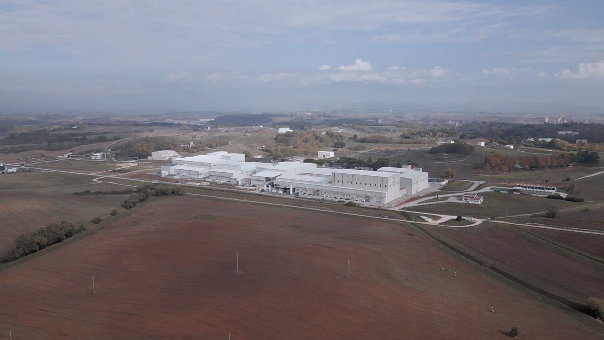 Avio_Group's tweet image. #InsideVega
From Colleferro to Kourou, preparations for the first commercial flight of #VegaC are in full swing 🚀 Soon we'll be giving you details on mission #VC02, #staytuned!