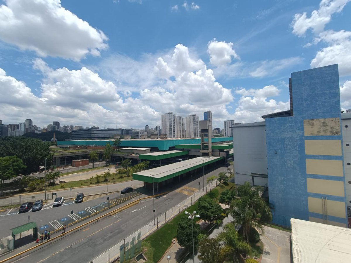 softbutterflyio's tweet photo. School on Quantum Computation
ICTP-SAIFR, São Paulo, Brazil

Nuestro CEO fundador Martin Vuelta, se encuentra siendo parte del gran evento de la Escuela de Computación Cúantica en Brazil. 😃👏👏👏

#computacioncuantica #quantumcomputer #tecnologia #softbutterfly #desarrollo https://t.co/mcmFVFkySN