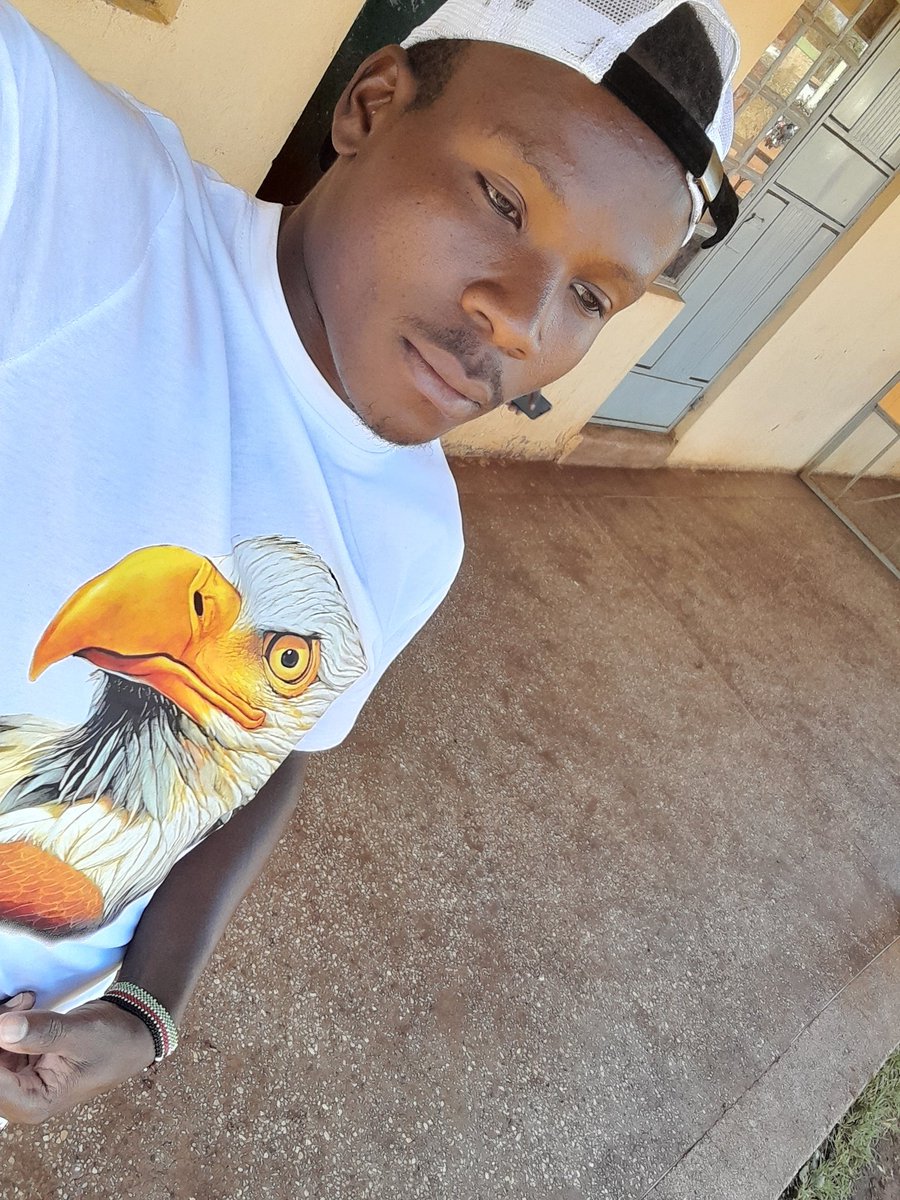 Swatteddyking's tweet photo. Happy birthday to me ##@wish me happy birthday https://t.co/wJb2Jd8B9n