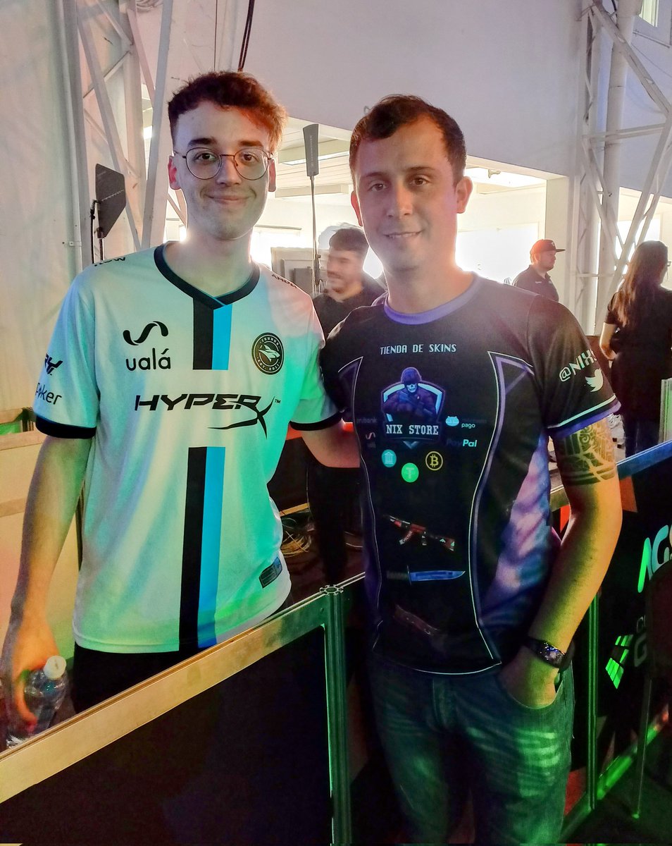 NIXStoreCSGO's tweet photo. Buenos días a todos!
Recuerdo con @meyern en AGS.
#NIXSTORECSGO #SKINS #CSGO https://t.co/3qleXPrKst