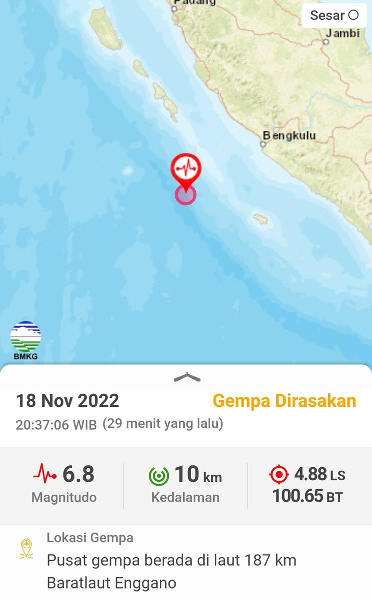 infomitigasi's tweet photo. Info Gempa dirasakan Mag:6.8, 18-Nov-22 20:37:06 WIB, Lok:4.88 LS, 100.65 BT (Pusat gempa berada di laut 187 km Baratlaut Enggano), Kedlmn:10 Km, Dirasakan (MMI): IV Enggano, III-IV Muko-muko, III-IV Bengkulu Utara, III-IV Kota Bengkulu, II Liwa ::BMKG https://t.co/KmeYA2I5mz https://t.co/d6WzxflU3y