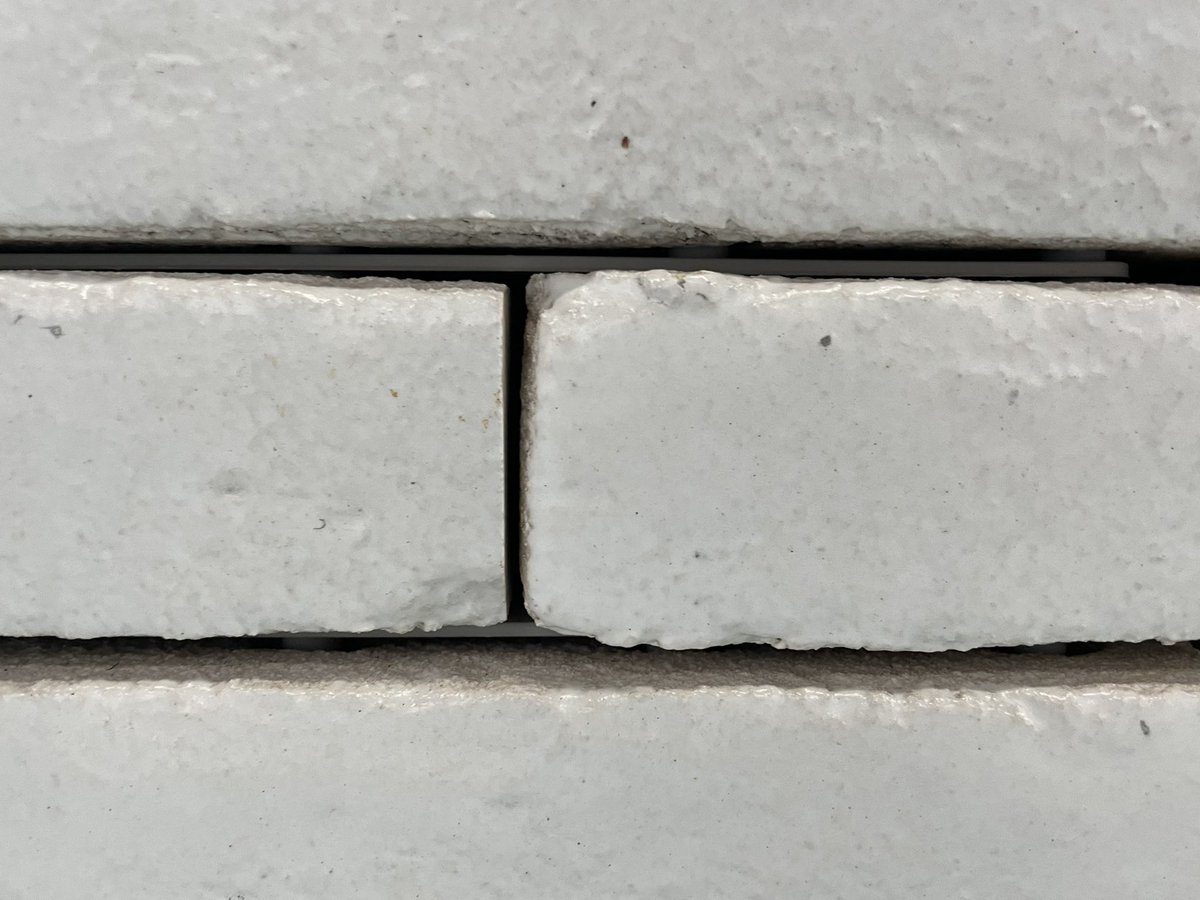 Dank voor de ontvangst Dennis! Jouw bouwinnovatie staat als een huis:
♻️circulair
🌱duurzaam
💰kostenbesparend
💡simpel en snel te leren
🚀snelle bouw
🔍 minder personeel…

Dát is dus wat ondernemers óók doen. Oplossingen vinden voor de grote vraagstukken.
🙏🏻U gotto love it!💪