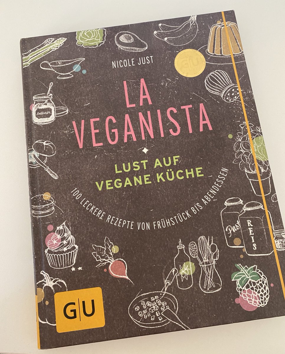 Krass, wie sich das Ganze in den letzten Jahr verändert hat. Das #Buch ist von 2014 und absolut nicht mit heutigen #vegan|en Kochbüchern zu vergleichen.😅 (trotzdem sehr leckere Sachen drin)

#govegan