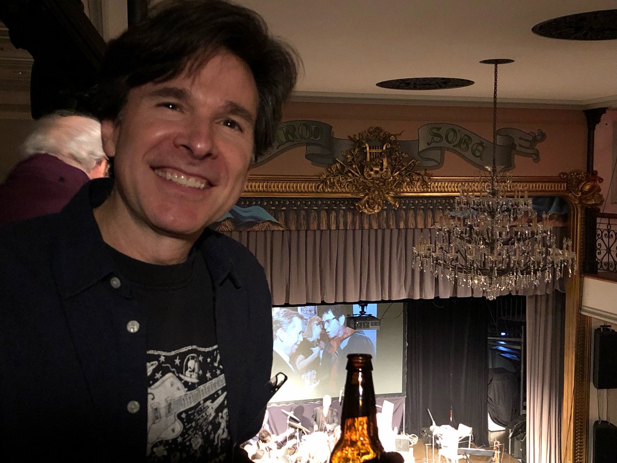 If you can’t be in CZ, no better place to mark the anniversary of the Velvet Revolution than at NYC’s Bohemian National Hall for a concert paying homage to Vaclav Havel and the music of the Velvet Underground and Plastic People of the Universe.