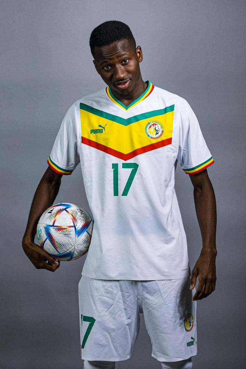 SambouSarr11's tweet image. Force à toi mon frére @papematarsarr15 @SpursOfficial @Fsfofficielle @UnionTP_2015 @MararOiliOn 
#senegalrek