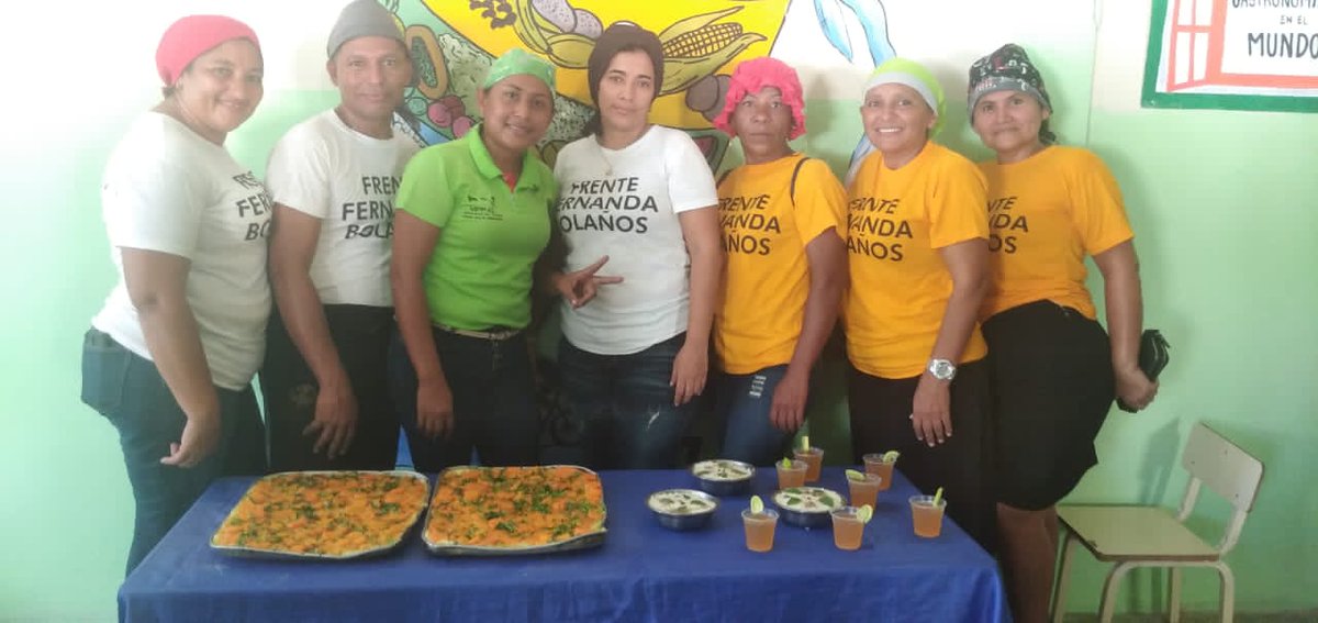 CnaeApure's tweet photo. #Apure| La Autoridad Única de Educación del Estado Apure @marys_orasma. La Gerente Estadal cumple con los lineamientos hoy con una ventana para la gastronomía en el mundo. Demostraciones de diferentes platos típicos con vitaminas. @cnaeoficial @_LaAvanzadora https://t.co/xKQIoPnkzP