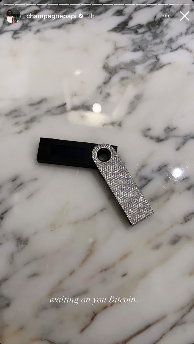Ledger's tweet image. We went on Instagram this morning and saw @Drake flexing his iced out Ledger Nano, so that's pretty cool.