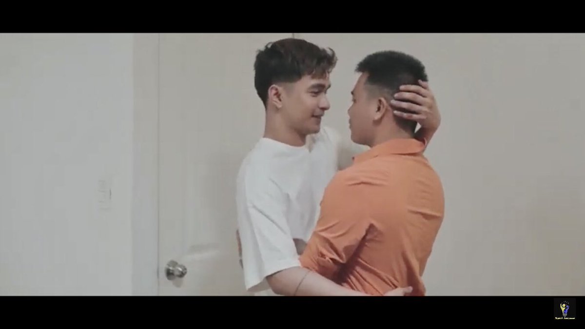 boys_passion's tweet photo. 🔜 a new #FilipinoBl by #BrightAPlusEntertainment
Check out the trailer just released⬇️
https://t.co/xLnJGds7Ej
"Love is Love in any for
With
Gray Ramos as Peng Magbanua
RR Rogue as Andy Magbanua
Arjay Ramos as Lauren Magbanua
Tim Tuppil as Coby Garcia
#SiAndySiLaurenOSiPeng https://t.co/9zNz6Xfmip