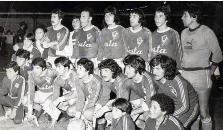ccamposfutbol's tweet photo. Hace 44 años un 18/11/1978,Santiago Wanderersdirigido por Guillermo “Yemo” Díaz,ascendía como campeón a Primera División a una fecha del término del torneo, venciendo  3-0 a San Antonio Unido en Estadio Sausalito, con goles de Reynaldo Hoffmann, José Illesca y Alfredo Quinteros. https://t.co/Q8GcPYFqLQ