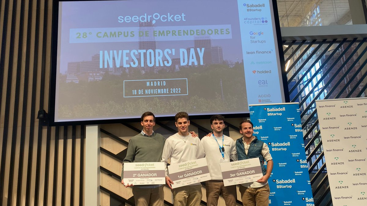 seedrocket's tweet photo. 👏 ¡Enhorabuena a los 3 equipos ganadores de la 28 edición del Campus de Emprendedores! 🥇 #Honei 🥈 @propper_es 🥉@_Solardrone_

#SeedRocketCampus https://t.co/kq9Ntqkmd9