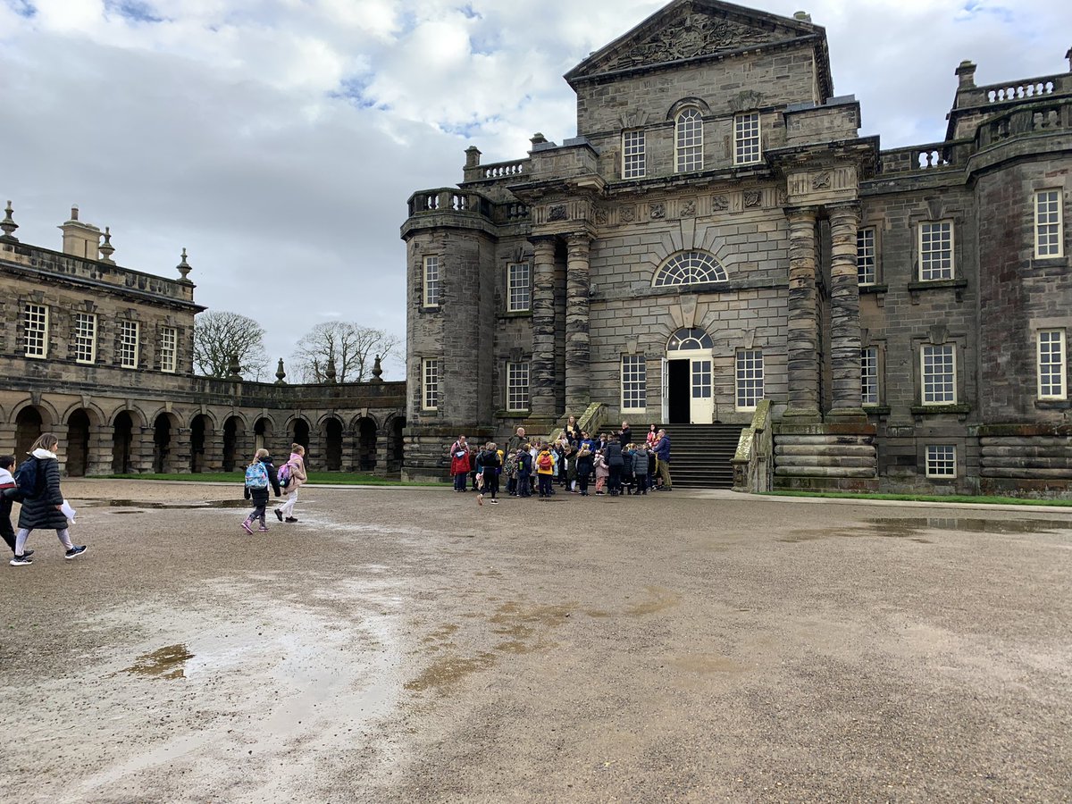 HelixArts's tweet image. Our North Tyneside young cultural investigators have been cracking codes @nationaltrust @SeatonDelavalNT ‘it’s fun’ ‘10/10’ ‘they have a stage!’ Ready to design a toolkit for other young visitors. #everydaycreativity #youthvoice @Artsmarkaward @NTLearningTrust @ace_thenorth