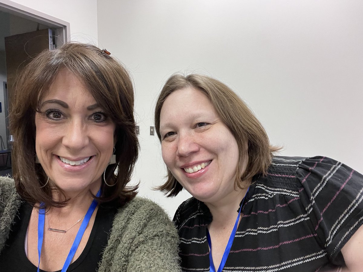 hss21's tweet photo. Finally meeting @TannenbaumTech in PERSON!  awesome session on thinking routines! #presenters #WixieTIE https://t.co/BifBoL8OQW