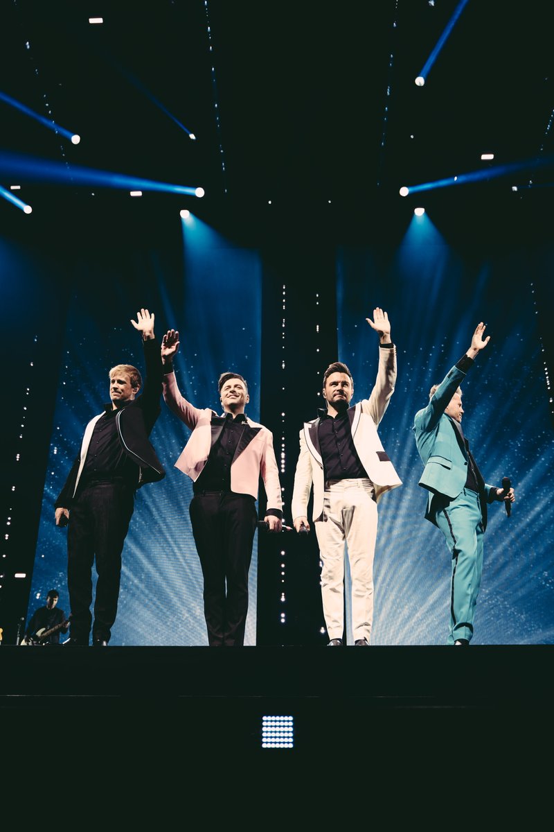 westlifemusic's tweet photo. Aberdeen, what a way to open our UK tour! Thank you for singing along with us, you guys rocked! Next stop, Glasgow! 🏴󠁧󠁢󠁳󠁣󠁴󠁿 https://t.co/xDr7VEC0av