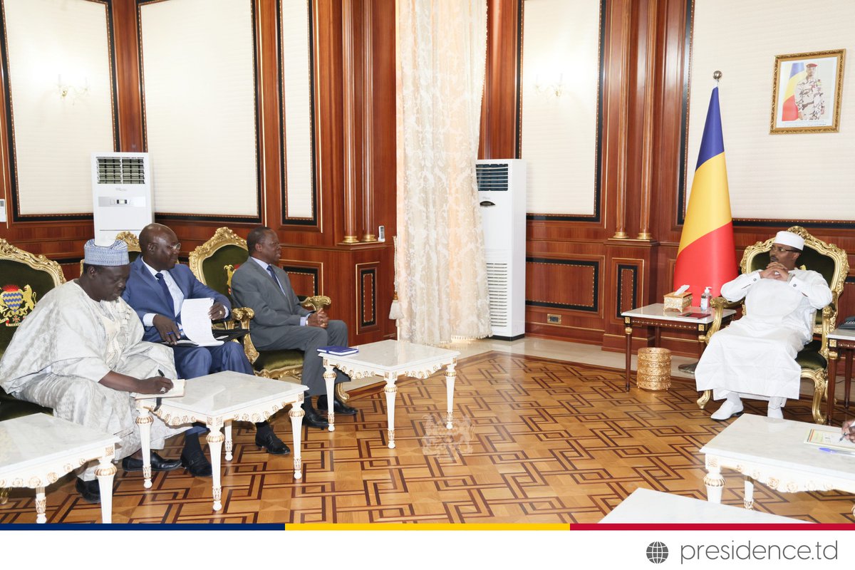 Eric Tiare tweet media