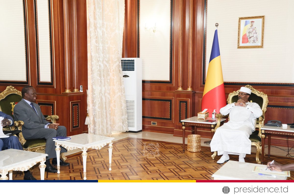 Eric Tiare tweet media