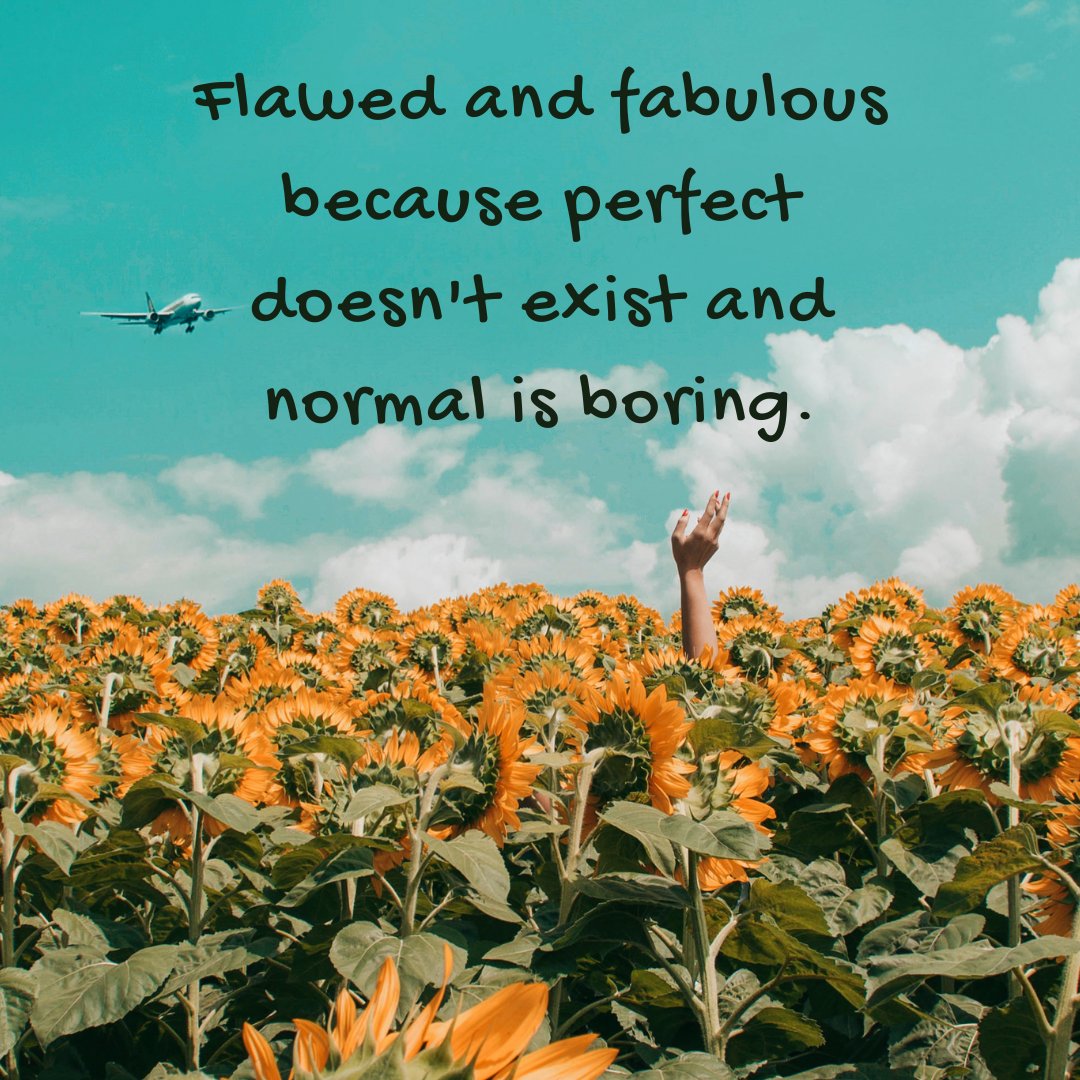 DanicaDreamer's tweet photo. Happy Friday! #fabulousfriday #flawsandall #perfectlyimperfect #normalisboring #findyourjoy #beyourtrueself #beYOUtiful #betrulyhappy #makeeachdaycount #letgoandflow #danicadreamer https://t.co/HWHMSxxXg2