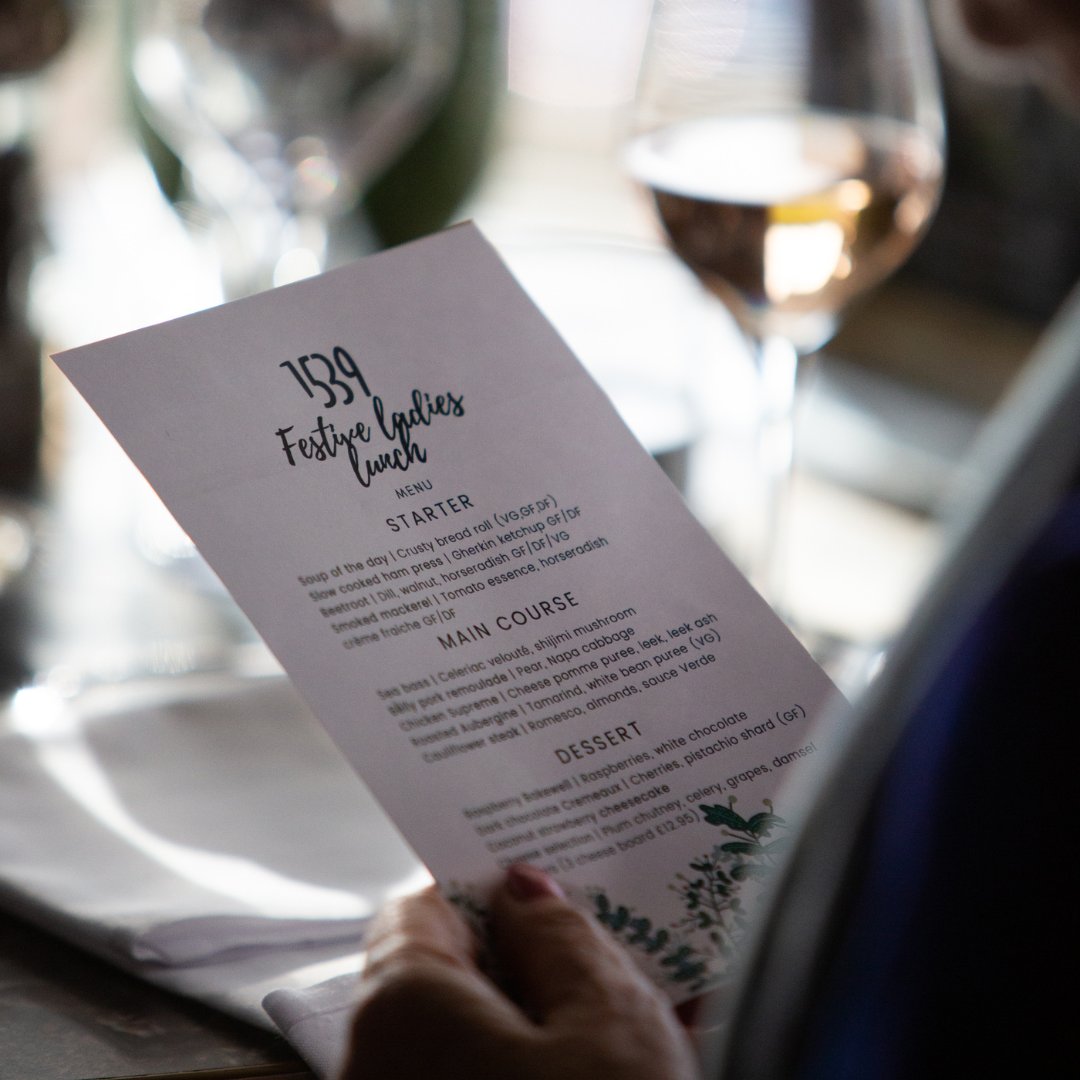 Join us on the 1st December for an afternoon full of fine food, fizz and indulgence. 

In collaboration with Harvey Nichols Beauty Bazaar, expect a glass of fizz on arrival, a festive 3 course lunch and a chance to browse stalls full of Beauty Bazaar’s finest products.