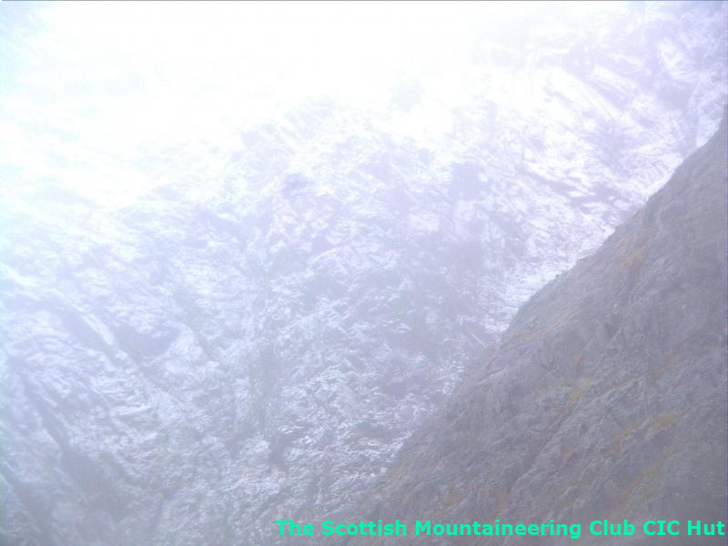 cicwebcam's tweet photo. #cichut #northface #bennevis #mountaineering Current weather. 3.4C, humidity 93.1%, recent gust 2mph, direction SW https://t.co/nTcMvtVCtf