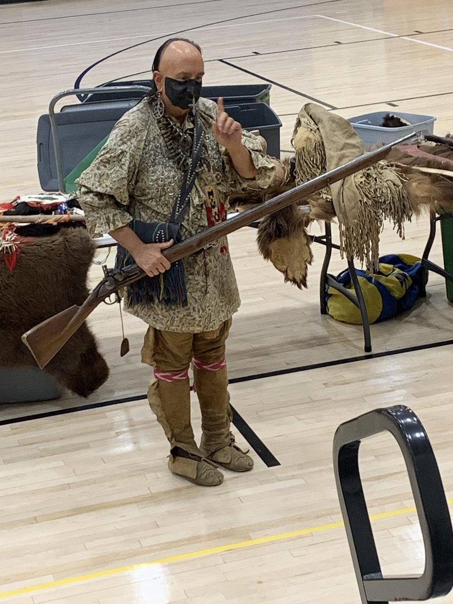 LeeBurnsworth's tweet photo. Thank you to Ghostman for a great Native American presentation! @MrsAKelemen @TeamNSIS https://t.co/KAEbau4PtY