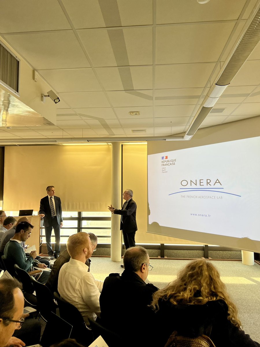 InstitutFMES's tweet photo. #SMHES Pour cette deuxiÚme journée de séminaire, les auditeurs ont été reçus à @onera_fr, par Jacques Lafaye chargé de mission auprÚs du président. 1/3 https://t.co/i2uhLFLlCZ