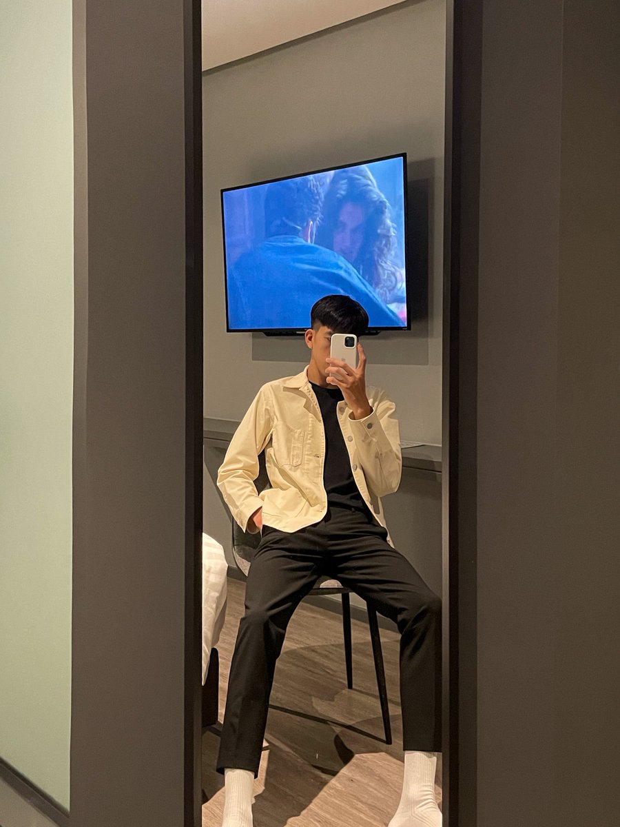 kingpps__'s tweet image. Mirror Mirror