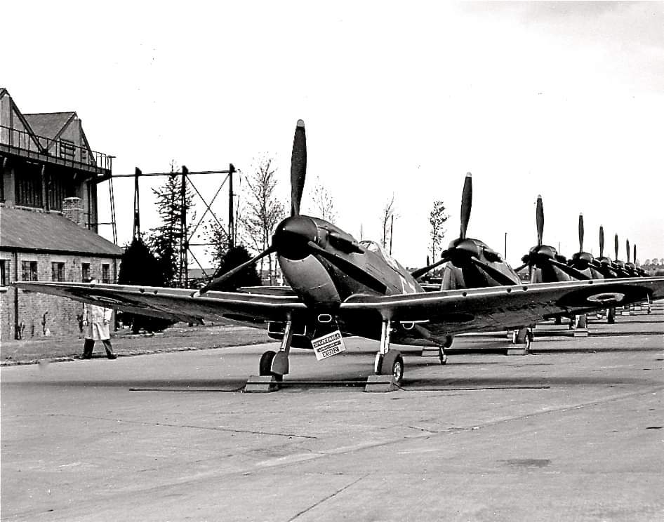 The RAF Hornchurch Heritage Centre will be open from 11am until 4pm over this weekend 19th and 20th of November. 

We look forward to welcoming you for a look around to learn about this historic airfield, or just pop in for a cuppa and sandwich or cake.