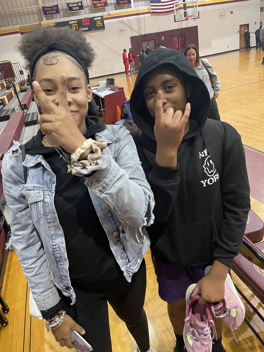 Team Nite Nite!
These girls are playing lights out right now during there school ball season!
#NiteNite #RecruitGeorgia
#OTR #NGS #PrepGirlsHoops