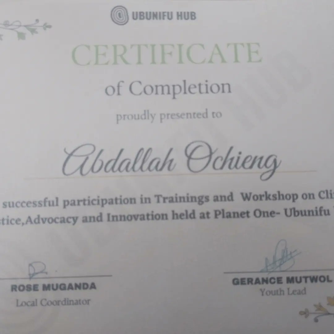 Blep_Kenya's tweet photo. We have successfully completed 6 weeks climate action, advocacy and innovation courtesy of our partner @Ubunifu_Hub We are now ready to continue championing on cleanliness of our environment and green spaces for all in the community. #ClimateAction #cop27 #BlepRising https://t.co/2S88OVxuKr