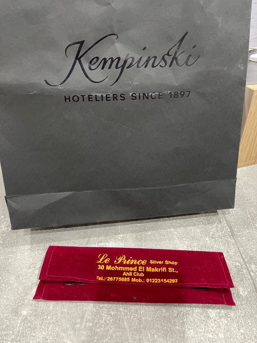 Cynical_Sar's tweet photo. Found at #COP27 in the #Swedish Pavilion. #LostAndFound Message me with a description of the item inside and I can return to the owner https://t.co/7QcYMq6Fbf