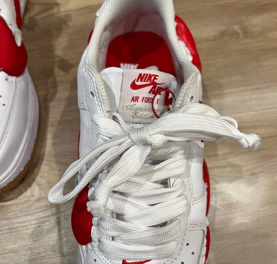 Custom Nike AF1s Bones Shoes 
- Brand New w/ Box
- Size: 10.5 
- 🔌 DM if interested 🔌