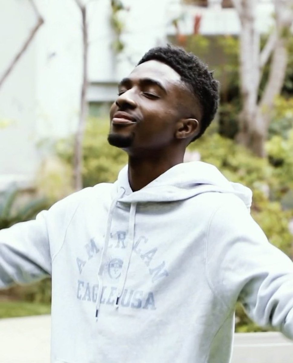 lumaxcamera's tweet image. 📷: coffee! ☕️ taken by each other