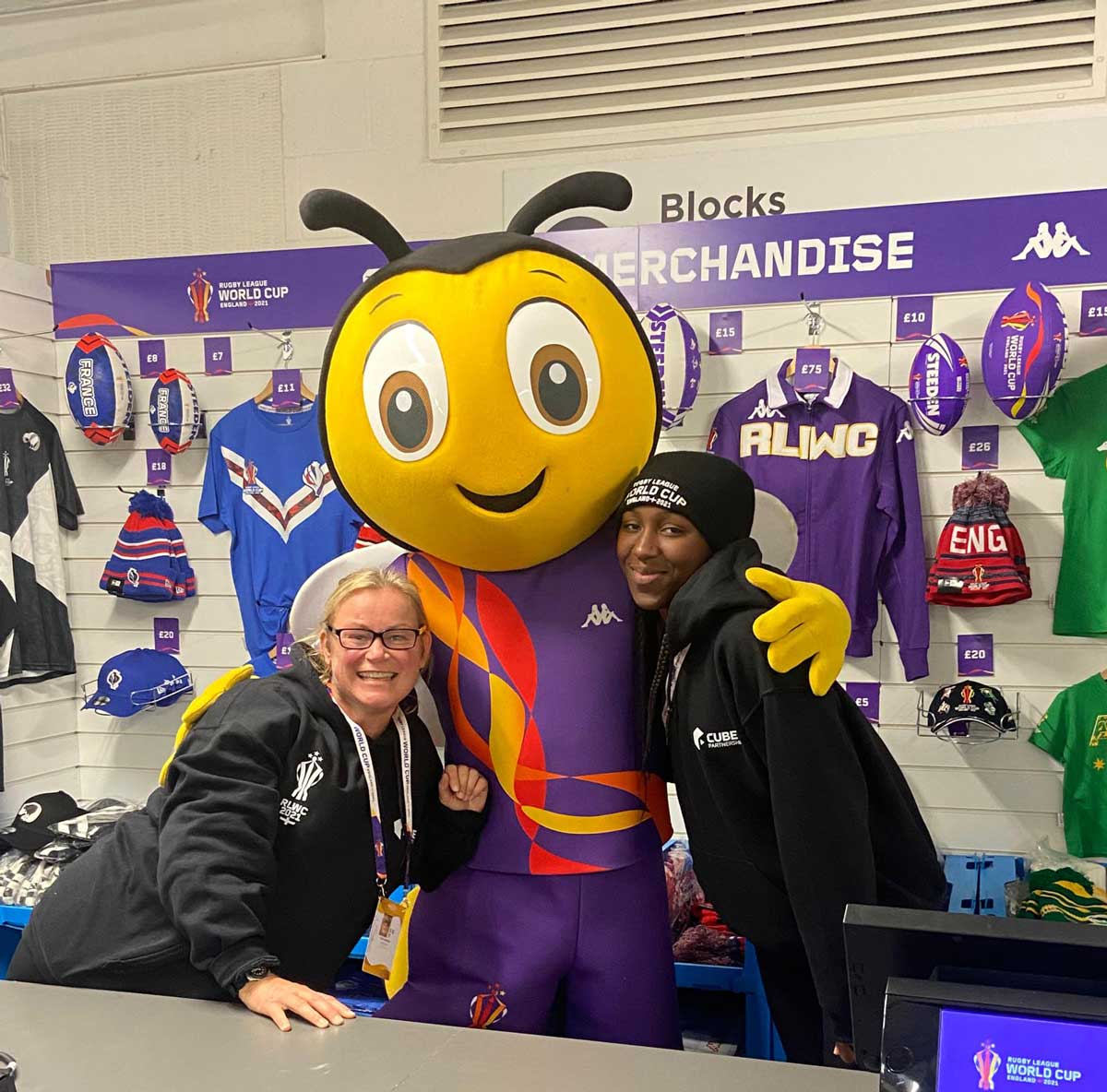 As we're getting ready on the penultimate day of the @RLWC2021 for the finals in Manchester, we'd like to extend a BIG thank you to our #retail #team who have been working tirelessly throughout the past few weeks. 

#RLWC2021  #RugbyLeague #eventprofs  #ThankYou #loveourteam