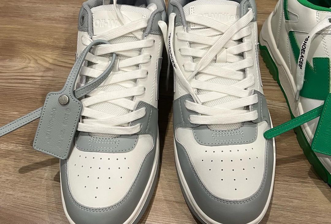 Off White Out of Office Shoes 
- Brand New w/ Box 
- Size:8,9,10,11,12,13,14,15
- 🔌 DM if interested 🔌