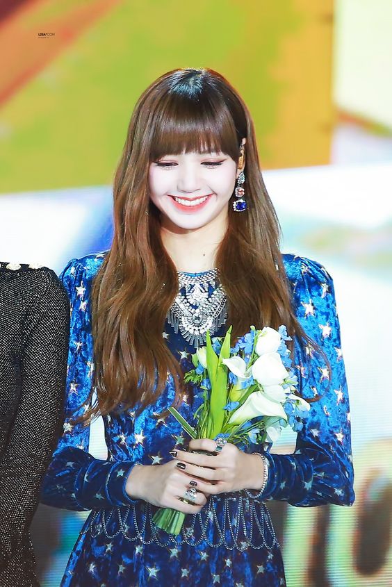 <a href="/habbangy/">🍞</a> <a href="/jaybnw_/">JAYB. (REST)</a> <a href="/HayBWedding/">HayBWedding</a> Lice memerima kembali micnya dan mulai menyampaikan beberapa kalimat sambil memberikan bunga untuk kedua mempelai

" baik, saya juga ingin mengucapkan banyak terimakasih kepada <a href="/jaybnw_/">JAYB. (REST)</a> <a href="/habbangy/">🍞</a> yang sudah memberikan kesempatan saya menjadi MC di acara #HayBWedding ini "