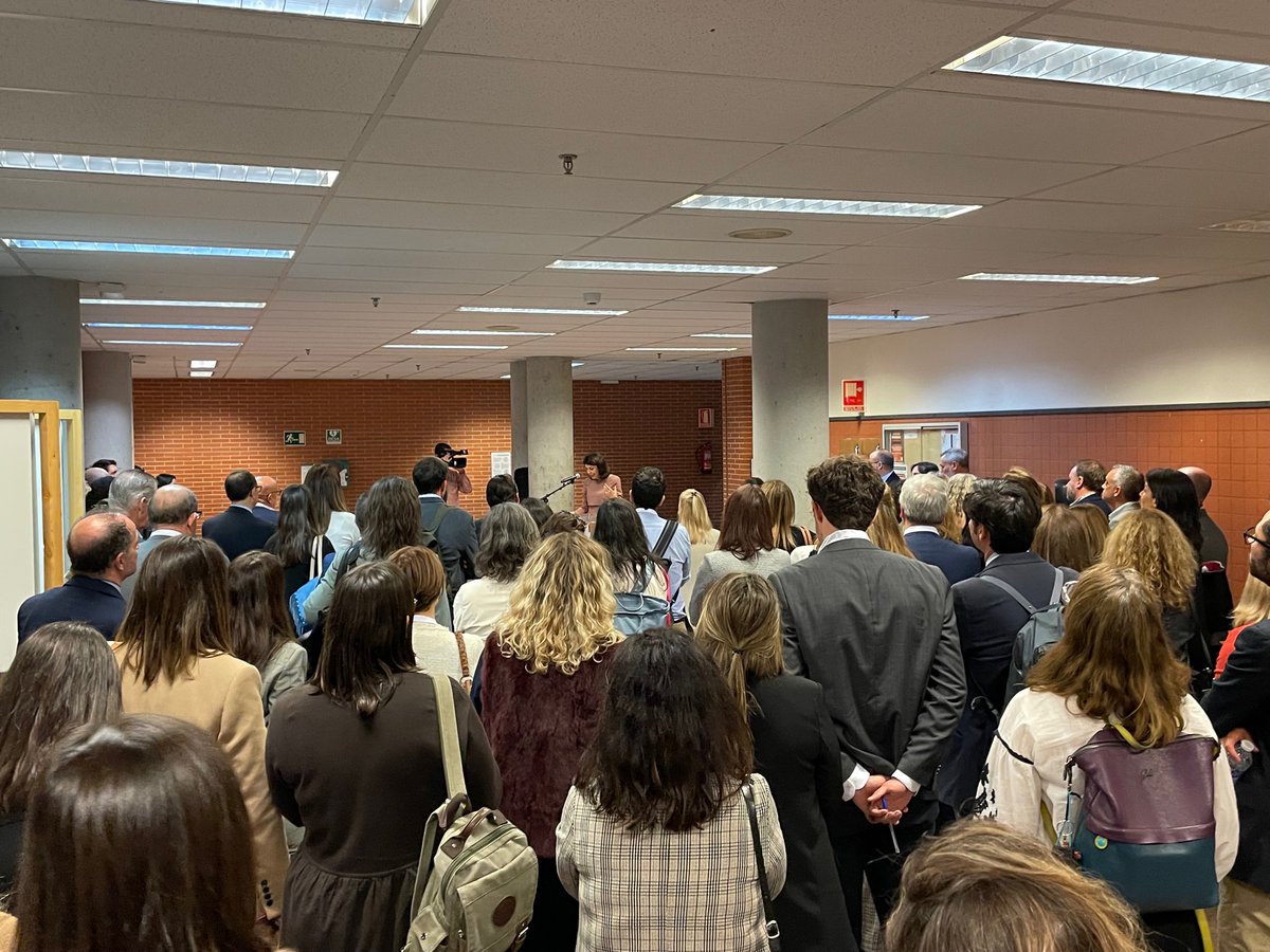 FundacionMSD's tweet image. ✅Finalizamos el VIII Memorial, gracias a todos los ponentes y profesores por enriquecernos con sus aportaciones y reflexiones en torno el proceso como garantía propiciadas a lo lardo del encuentro y las mesas, esp. a los directores Dª Olga Fuentes Soriano y D. JM Asencio Mellado